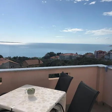 Apartmani Ivana * Cres
