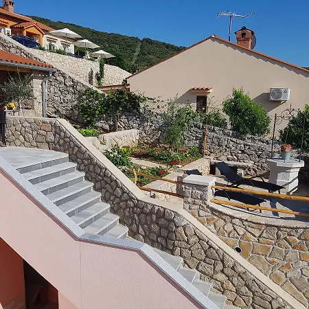 Apartmani Ivana * Cres