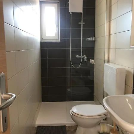 Apartmani Ivana *